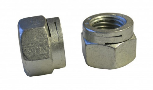 Self-locking all-metal double-slotted hex nut NFE 25411 M4 X 0.70 steel cl.8 zinc chrome 3 150hBS